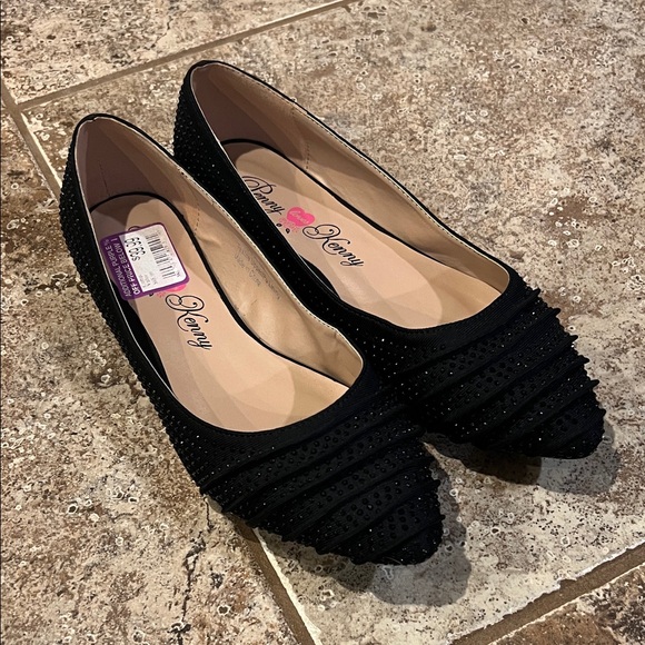 Penny Loves Kenny Black Flats - Picture 1 of 3